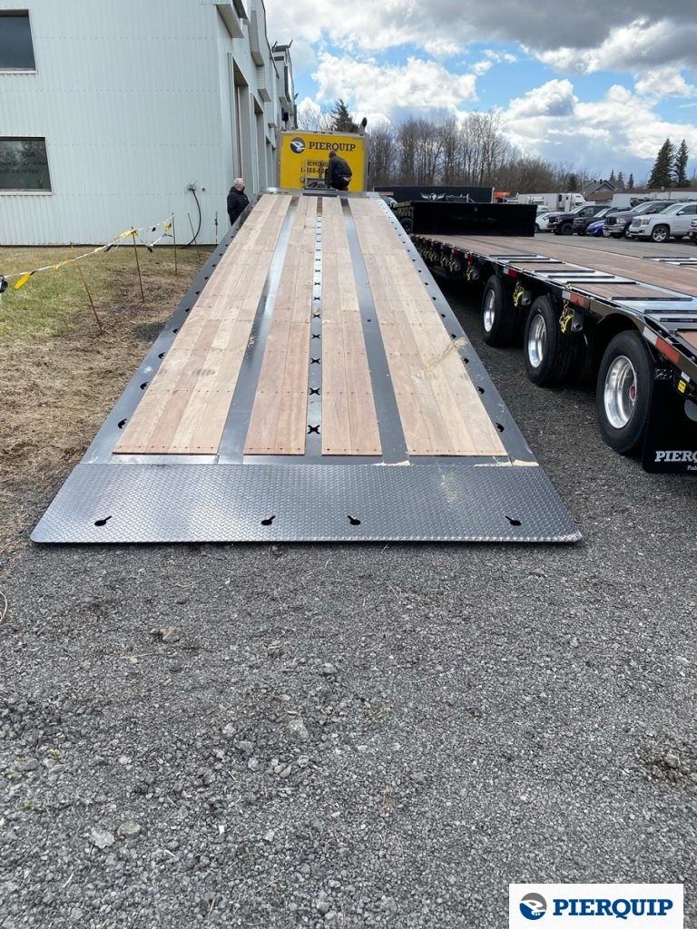 Pierquip-Float-Lowboy-XL-Specialized-3-Axles-55T-2025