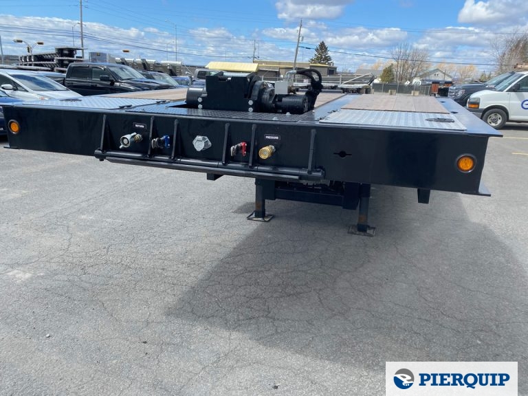 Pierquip-Float-Lowboy-XL-Specialized-3-Axles-55T-2025